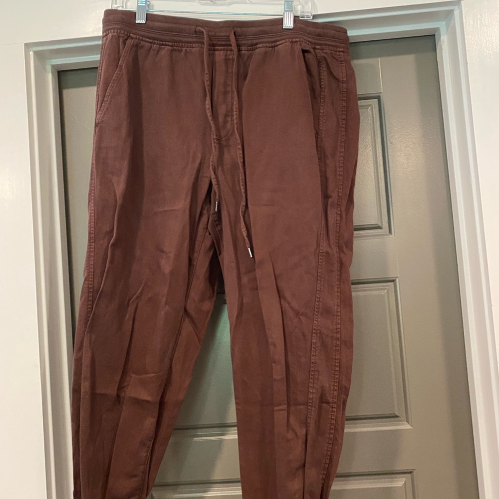 Gap Joggers